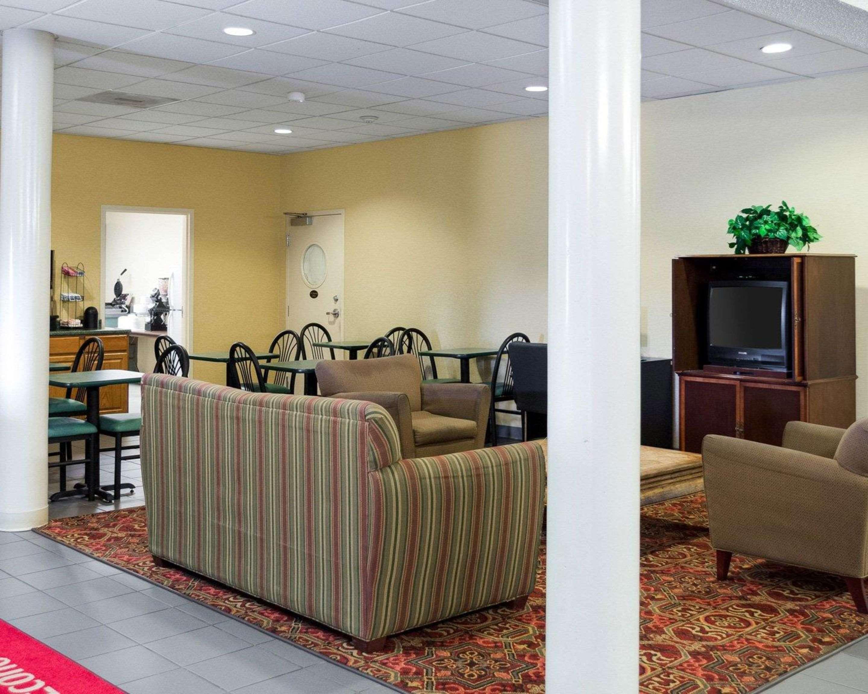 Econo Lodge Yazoo City Esterno foto